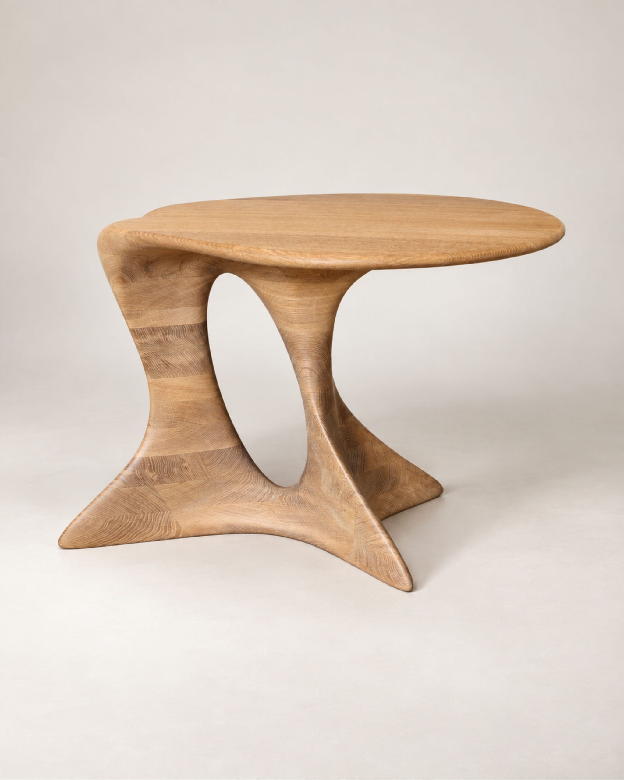 Aphrodite Table - Image 4
